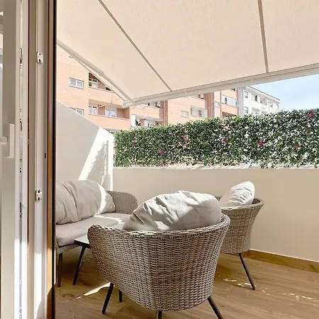 아파트 Apartamento Reformado Con Terraza En El Centro 카스트로우르디알레스