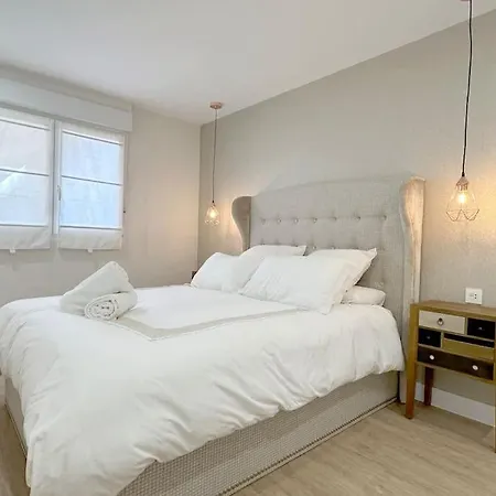 Apartamento Reformado Con Terraza En El Centro Castro Urdiales
